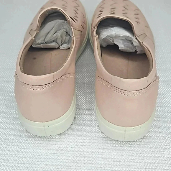 Ecco Women's Blush Pink Leather Woven Slip-on Sneaker Size 9 - Picture 4 of 16